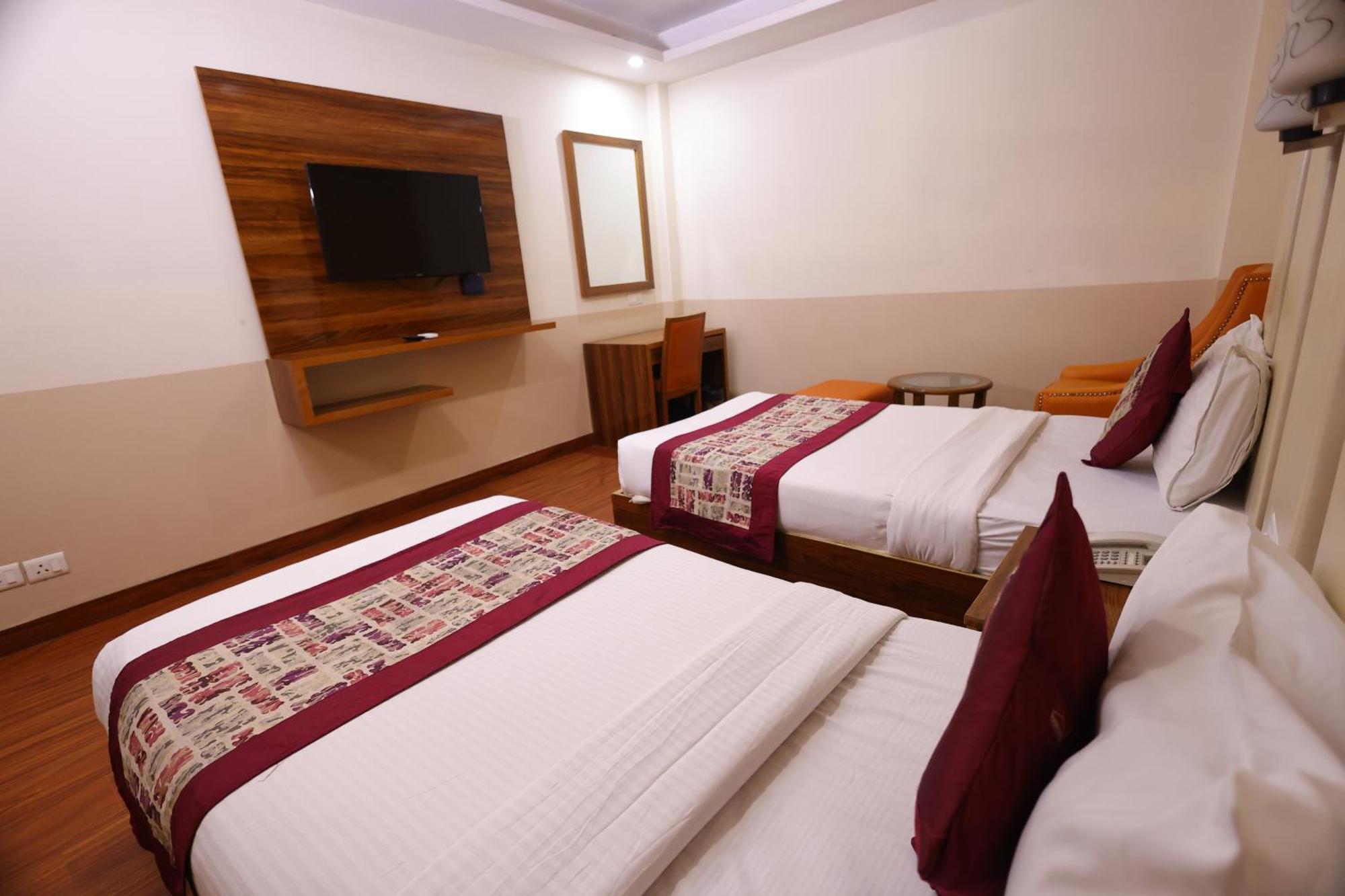 Airport Hotel Ramhan Palace Mahipalpur Нью-Делі Екстер'єр фото